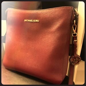 Michael Kors Jet Set Large Messenger bag
